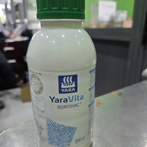 PHÂN BÓN LÁ VI LƯỢNG YARA VITA CHAI 500ML
